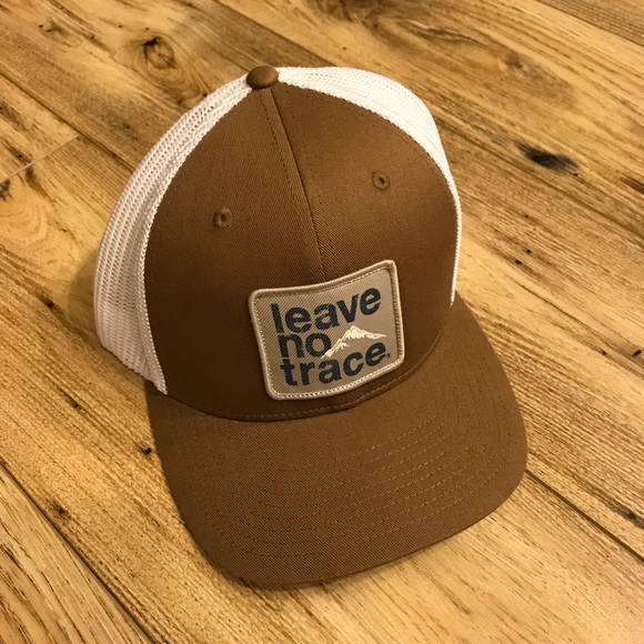 columbia trail ethos mesh hat